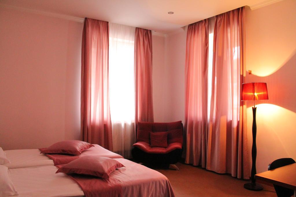 Apartment Vake Tbilisi Exteriör bild